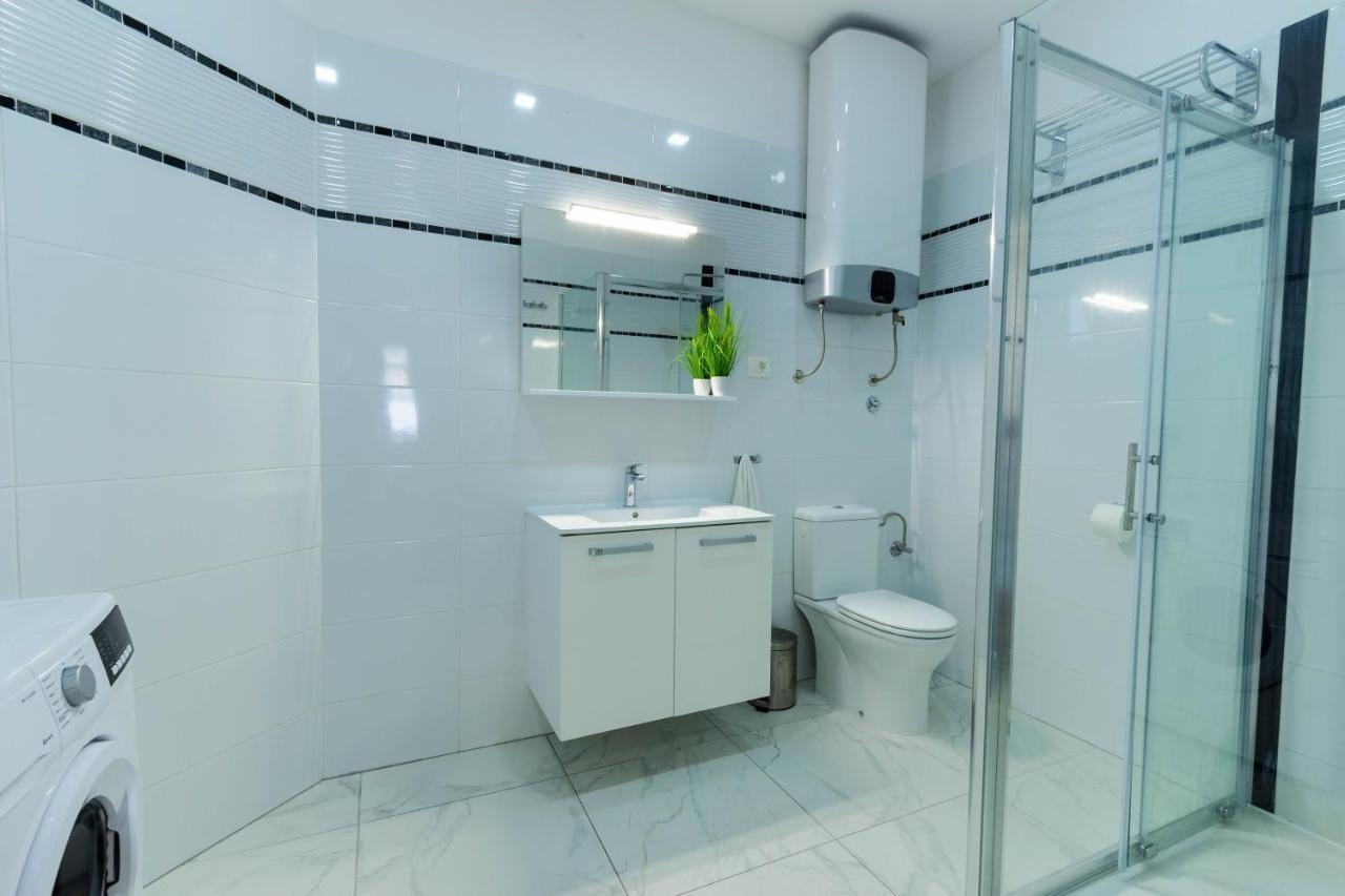 Apartman Dora Подстрана Екстер'єр фото