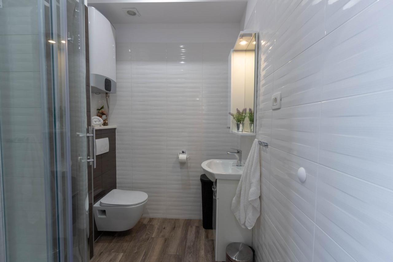 Apartman Dora Подстрана Екстер'єр фото